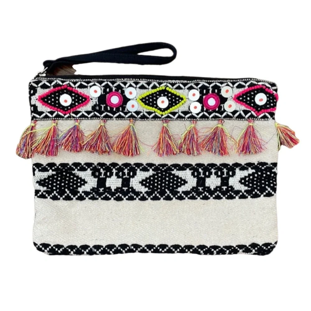 Stephanie Nicole New York Boho Tassel Beaded Wristlet Clutch